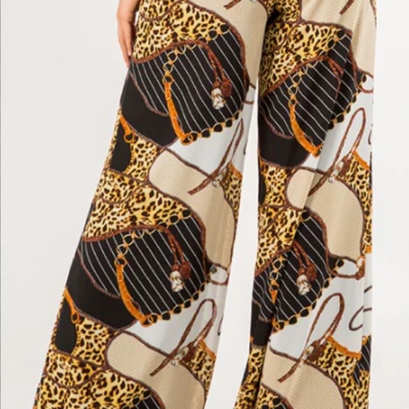 mis avenue Pants - Black and Brown Wide-Leg Jumpsuit with Eclectic Print..excelen